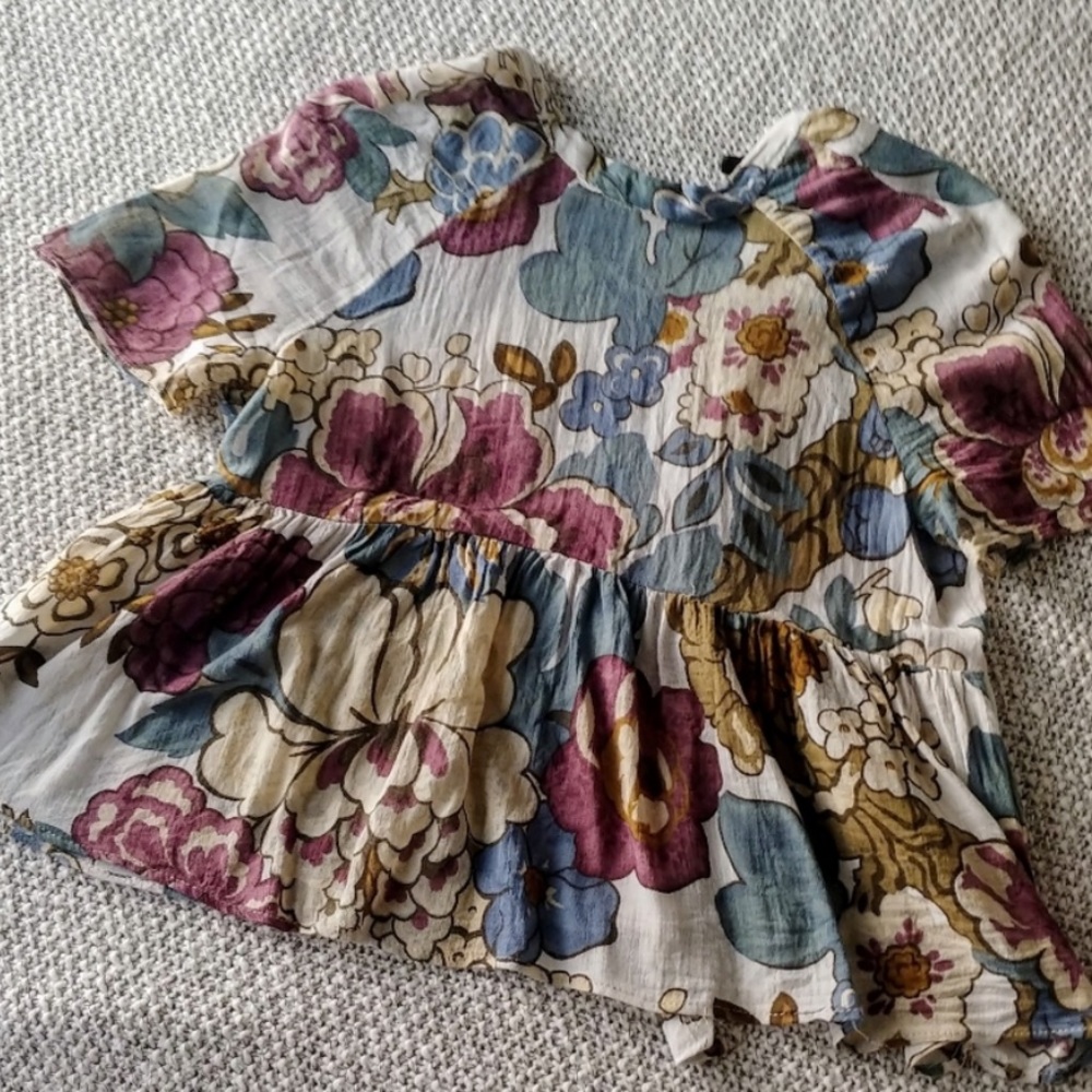 Beautiful Zara cotton blouse